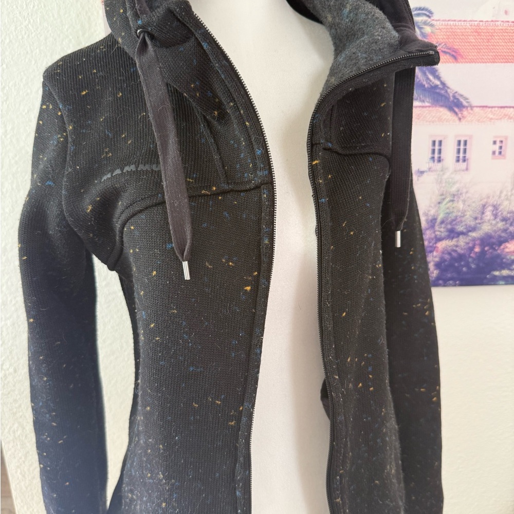 Mammut Black and Gray Fleece Jacket - Picture 6 of 15